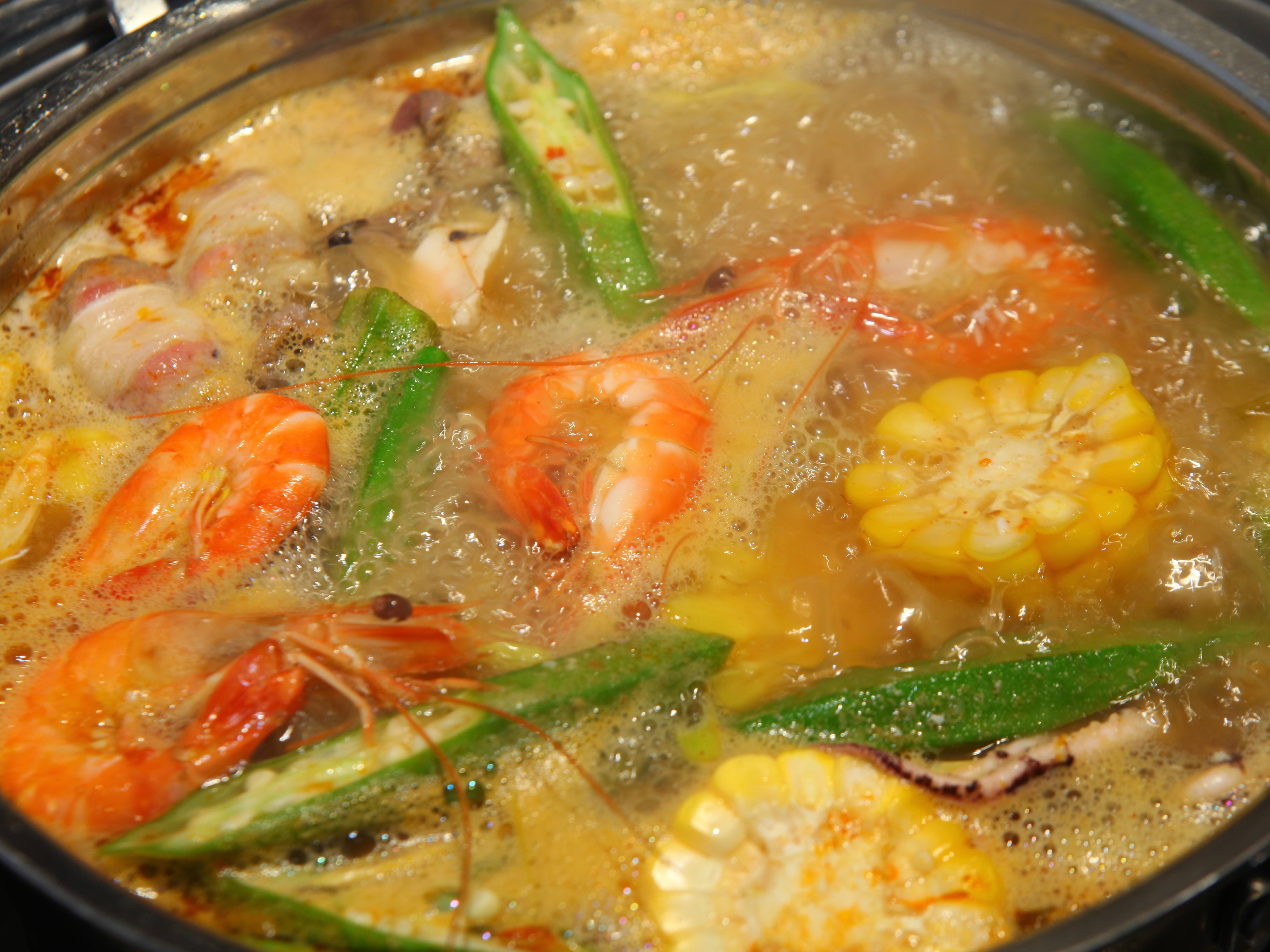 Bí quyết làm lẩu Thái Tom Yum tuyệt đỉnh